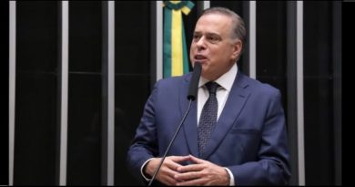 DR. PAULO ABI- ACKEL RECEBERÁ TÍTULO DE CIDADÃO HONORÁRIO DE SÃO LOURENÇO