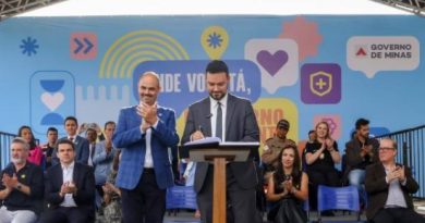 GOVERNADOR EMPOSSA GUSTAVO BRAGA COMO NOVO SECRETÁRIO DE EDUCAÇÃO